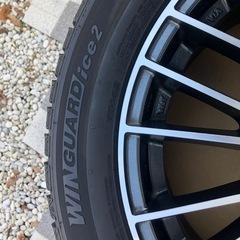 ベンツvクラススタッドレスタイヤ
の画像