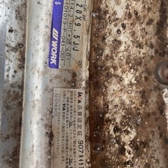 タイヤ245-35-20の画像