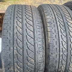 タイヤ215-55-17の画像