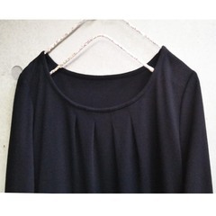 シンプル 長袖 ワンピース 黒 M相当 柔らかストレッチ素材の画像