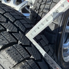 スタットレスタイヤ(スタッドレスタイヤ)4本。美品。の画像