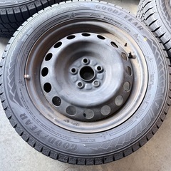 2023年製造・185/60R15・残8ミリ以上バリ山・シエンタ外し・PCD100・トヨタ純正の画像