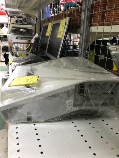 ジャングルジャングル貝塚店　プロジェクター　日立　ワイヤレス　電子黒板機能　マルチタッチ操作　コーナーフィット機能　白　ホワイト　中古 製品情報：CP-TW3506J/CP-TW3005J（電子黒板機能内蔵 