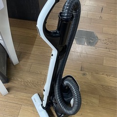 Kalva 紙パック式電気掃除機 TOM-18 中古の画像