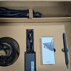 ワコム 液晶ペンタブレット Wacom Cintiq 16 DTK1660K0D アウトレットの画像