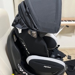 チャイルドシート　aprica アップリカ　isofixの画像