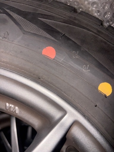 185/70R14  スタッドレス　ダンロップ　ウィンターマックス　チェーンおまけ　ホンダ　フリードにて使用　2019