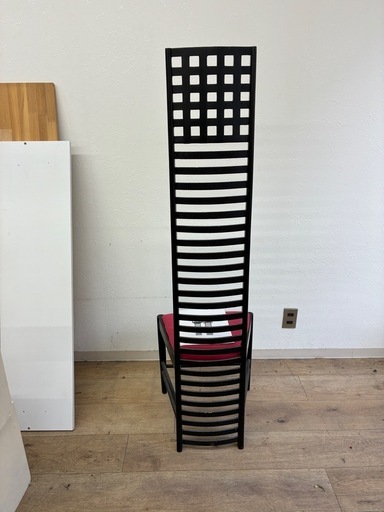 マッキントッシュ・ヒルハウスチェア（Hill House Chair)