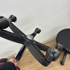 2脚セット丸椅子ジャンクの画像