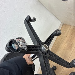 2脚セット丸椅子ジャンクの画像