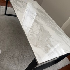 リビングテーブル
の画像