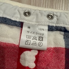 ベビー服 チョッキの画像