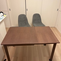 美品　　ダイニングテーブル　椅子付き　大川家具の画像