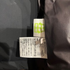 THE NORTH FACE ブラックダウンジャケットの画像