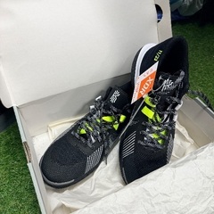 KYRIE カイリーアービング　バッシュ　バスケットシューズ　の画像