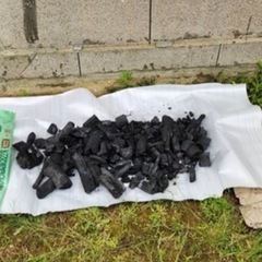 炭　3袋500円　まとめ買い　BBQ キャンプ　焚き火の画像