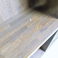 本棚　傷ありの画像