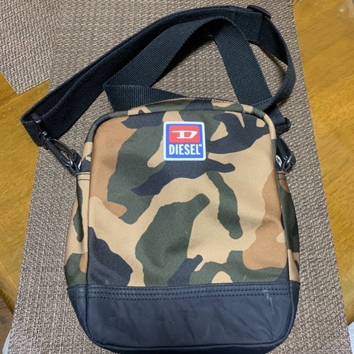 DIESELショルダーバッグ