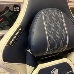 超美品❗️DOWINX ゲーミングチェア ネイビー／ホワイト　別売り座椅子キット付の画像