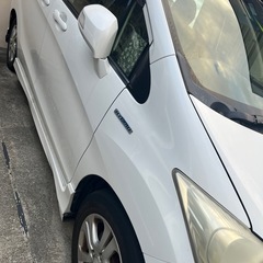 フリードハイブリッド6人乗りの画像