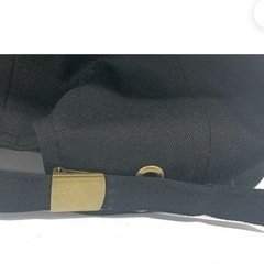 ブリム幅広ツイル無地キャップ　小顔効果　ブラック　黒　キャップ　帽子の画像