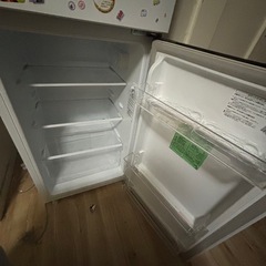 冷蔵庫「取引中」の画像