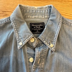 Abercrombie & Fitch ボタンダウンデニムシャツ XSの画像