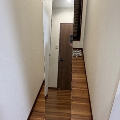 【12/29までの引取で500円オフ】ニトリ ノンフレームスタンドミラー　インペリア　ホワイトの画像