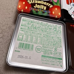 ちいかわ　チロルチョコ缶　の画像