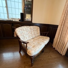 カリモク　ソファ　　の画像