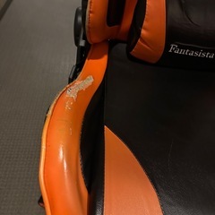 ゲーミングチェアの画像