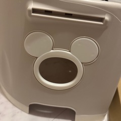 新品未使用！お食事ローチェア ディズニー ミッキー テーブル付き ベビーチェア の画像