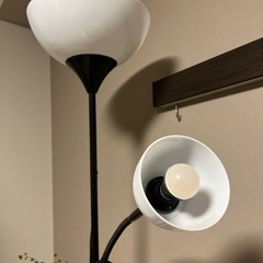 無料でお譲りします！IKEA 間接照明　汚れありの画像