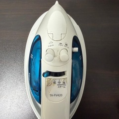 アイロン　TOSHIBAの画像