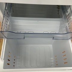 ☆ドリーム荒牧店☆ジモティー割引有☆【クリーニング済み】ヤマダ/2ドア冷蔵庫/YRZ-F15MW/159L/2025年製/中古品の画像