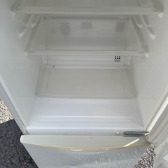 
National（ナショナル）冷凍冷蔵庫 NR-B12JA-HL 122L 2002年製
はさの画像