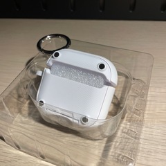 新品AirPods 第4世代 対応 イヤホンケース キーリング付きの画像