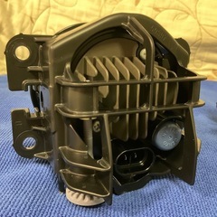 SUZUKI純正　LEDフォグランプ 2個セット ジムニー、ハスラー　新品の画像