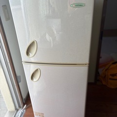 冷蔵庫三ツ星貿易excellenceの画像