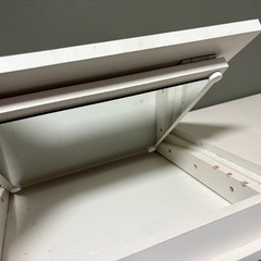 LOWYA ドレッサーの画像