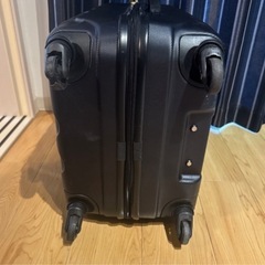 キャリーケースの画像