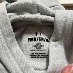 アンダーアーマーパーカーの画像