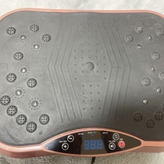 ブルブルマシン 振動マシン ダイエット エクササイズ ピンクの画像