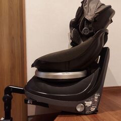 ISOFIX チャイルドシート コンビ ネルーム エッグショックの画像