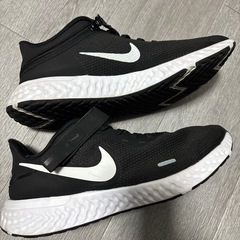 NIKE スニーカー 27cmの画像