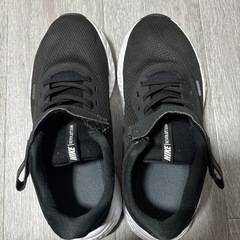 NIKE スニーカー 27cmの画像