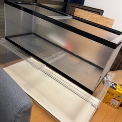 120アクリル水槽　早期取引22,000の画像