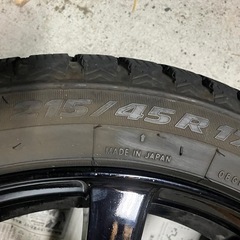 TOYOTIRES オブザーブGIZ2 ホイール&タイヤ4本セット　215/45R17　スタッドレスの画像