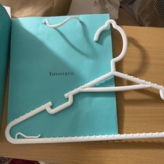 ラッピング、カバン、化粧品メーカー紙袋、
の画像