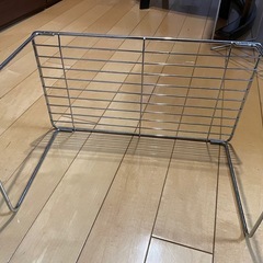 急ぎ、美品、金属棚　270（240）×170×140ミリの画像